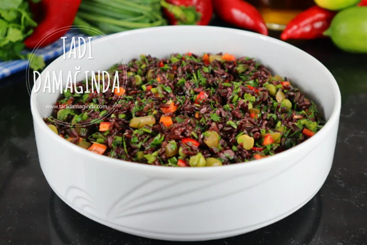 Siyah Pirinç Salatası