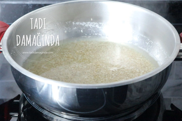 Glütensiz Kinoa Kısırı