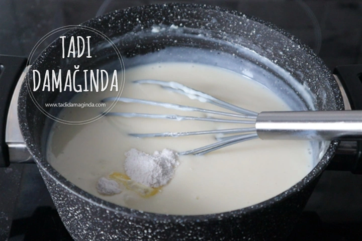 2 Renkli Fincan Tatlısı