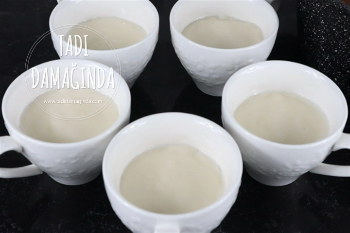 2 Renkli Fincan Tatlısı