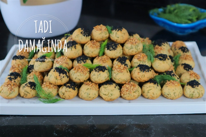 Dereotlu Mini Kurabiye