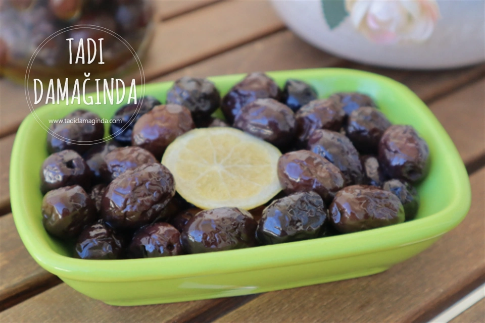 Siyah Zeytin Yapımı