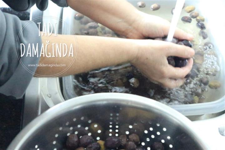 Siyah Zeytin Yapımı