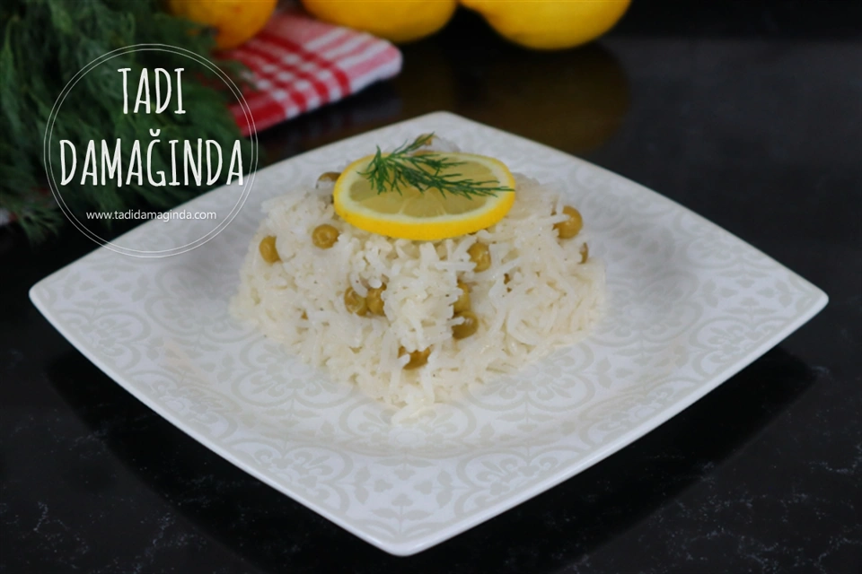 Bezelyeli Pirinç Pilavı