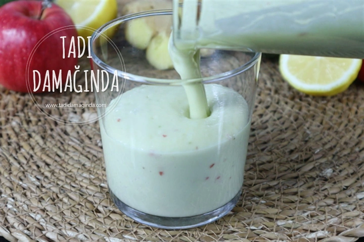 Zencefilli Limonlu Avokado Smoothie (Vegan)