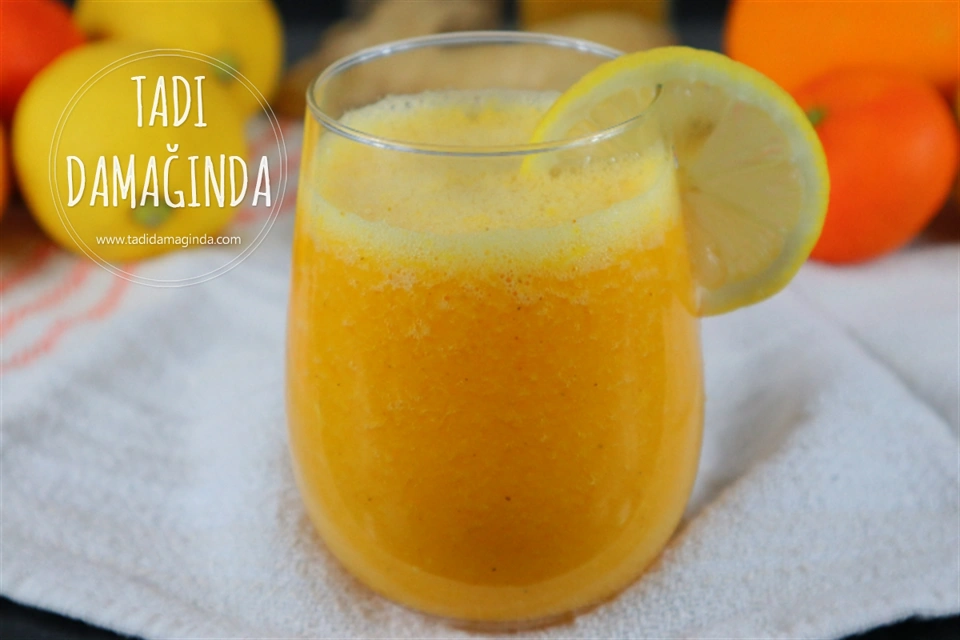 Zencefilli Turunç Smoothie