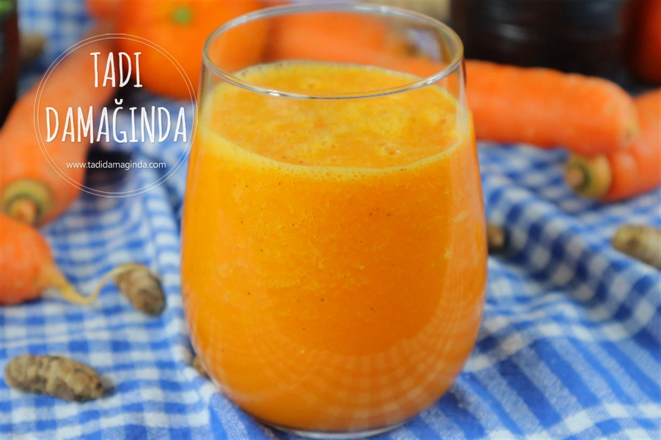 Zerdeçallı Turuncu Smoothie