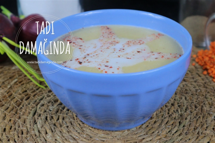 Bitkisel Sütlü Unsuz Mercimek Çorbası