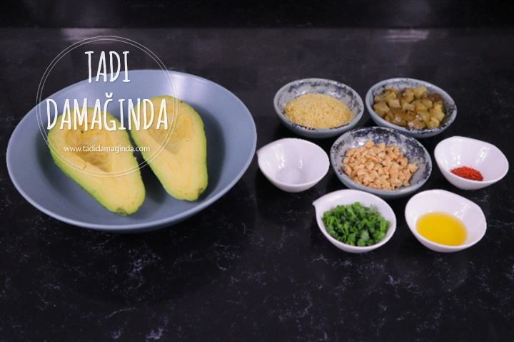 Turşulu Avokado Ezmesi