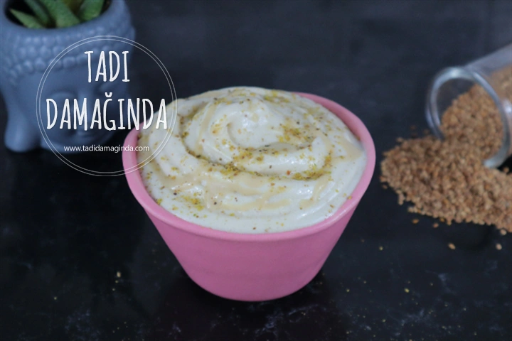 2 Malzemeli Tahinli Muz Dondurması