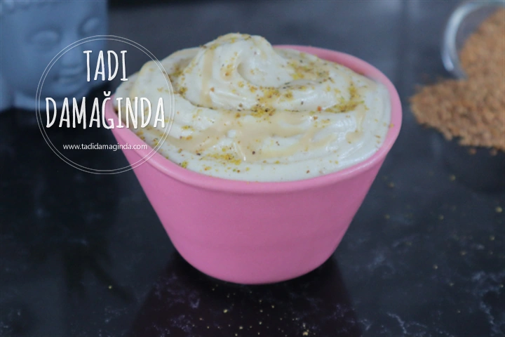 2 Malzemeli Tahinli Muz Dondurması