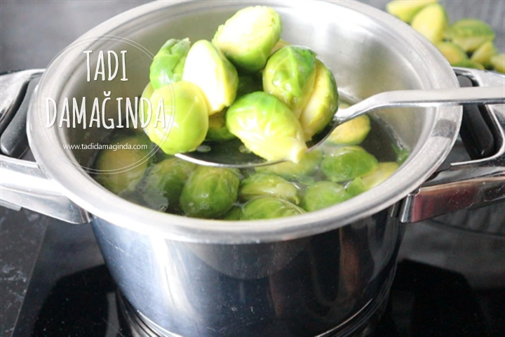 Glütensiz Laktozsuz Kazeinsiz Beşamel Soslu Brüksel Lahanası