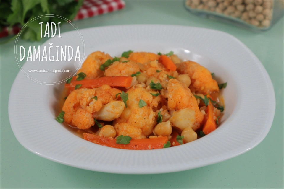 Havuçlu Nohutlu Karnabahar Yemeği