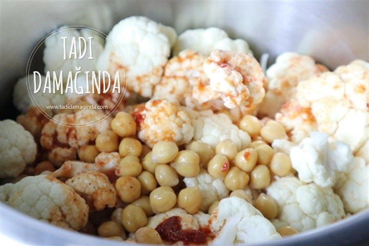 Havuçlu Nohutlu Karnabahar Yemeği