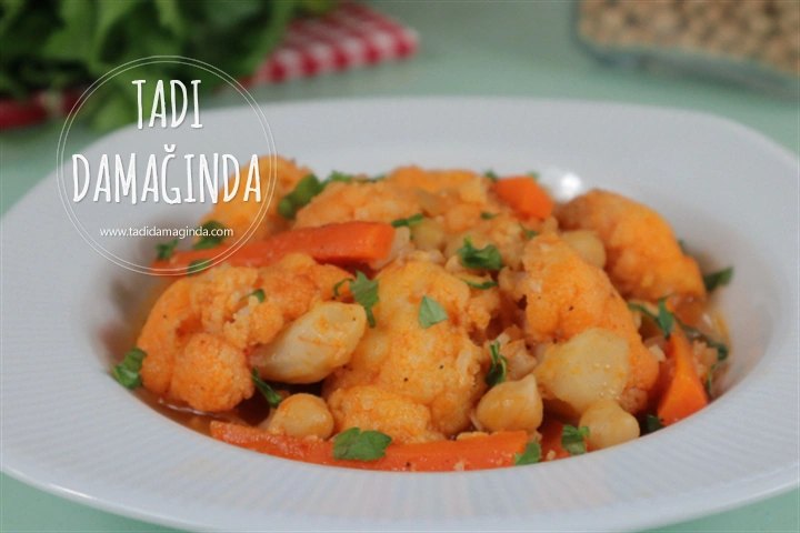 Havuçlu Nohutlu Karnabahar Yemeği