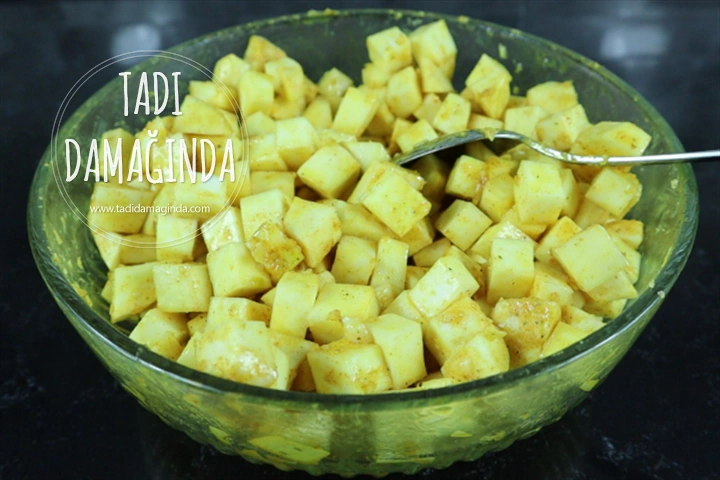 Patates Kızartması Tadında Fırında Kereviz