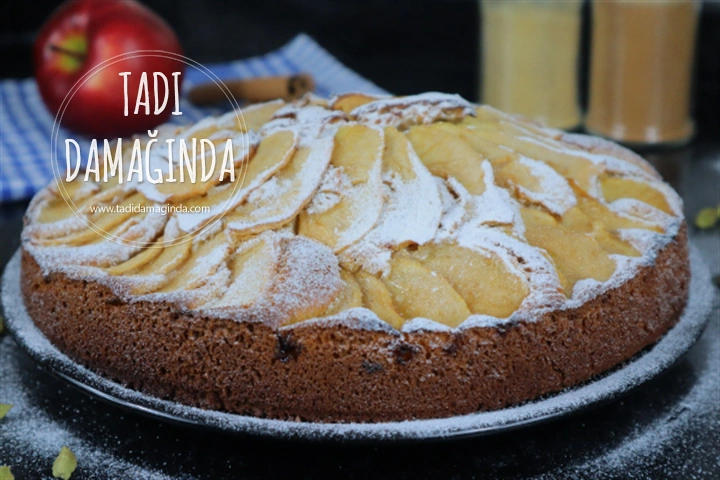 Kakuleli Tarçınlı Elmalı Kek