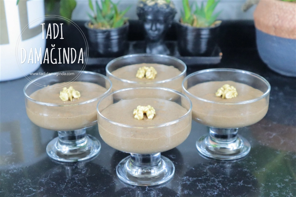 Keçiboynuzlu Muhallebi (Şekersiz Glütensiz Vegan)