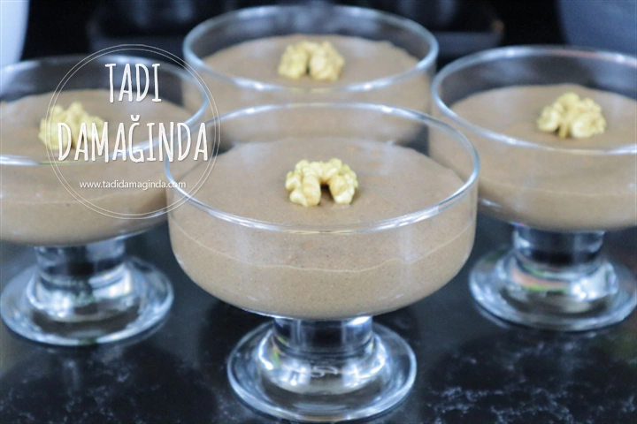 Keçiboynuzlu Muhallebi (Şekersiz Glütensiz Vegan)