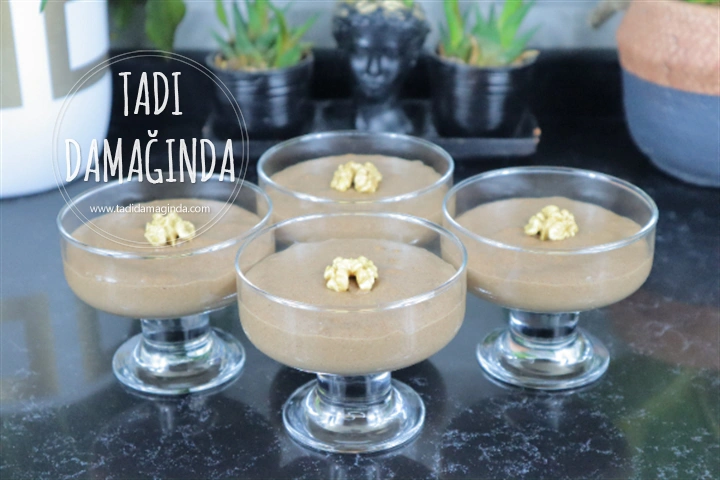 Keçiboynuzlu Muhallebi (Şekersiz Glütensiz Vegan)