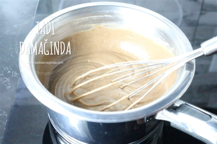 Keçiboynuzlu Muhallebi (Şekersiz Glütensiz Vegan)