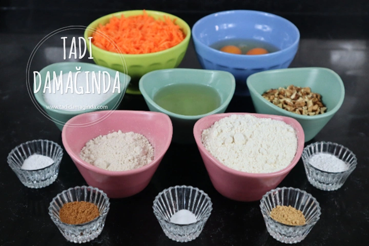 Kahvecilerin Havuçlu Tarçınlı Keki