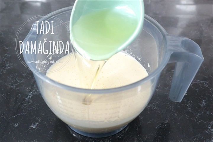 Kahvecilerin Havuçlu Tarçınlı Keki