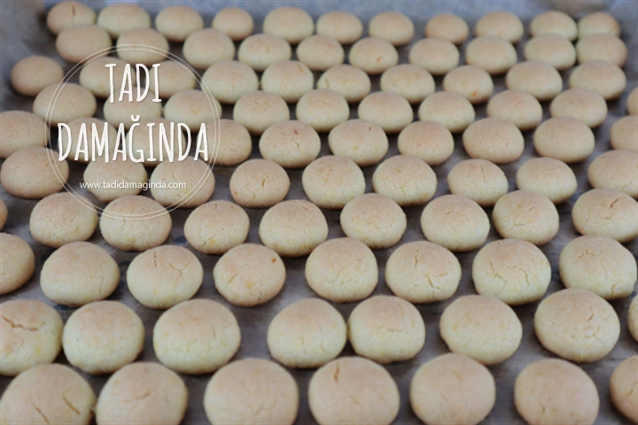 Lokmalık Portakallı Kurabiyeler