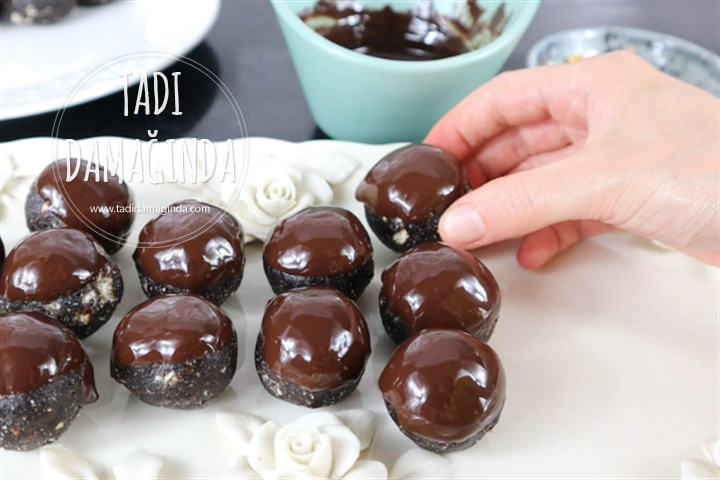 Portakallı Bisküvi Topları