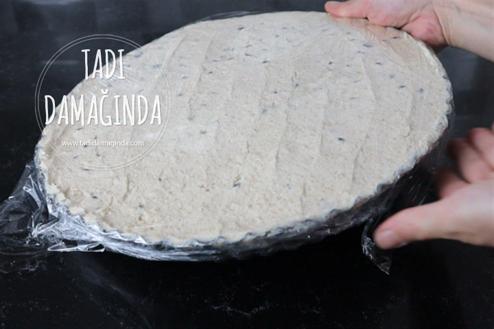 Tart Kalıbında Buzluk Pastası