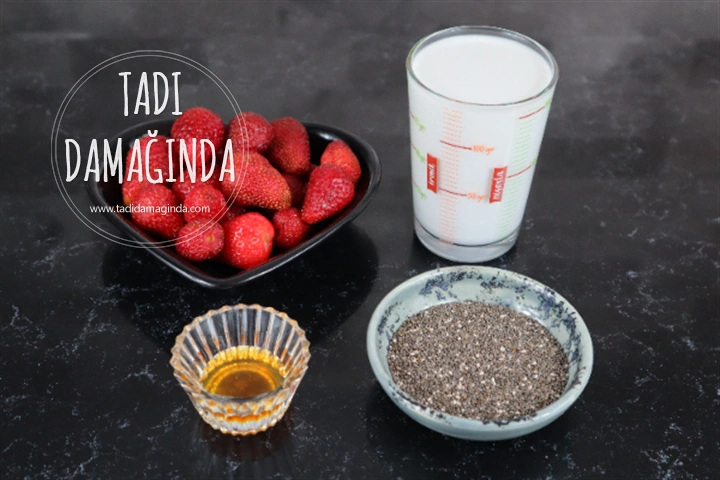 Laktozsuz Kazeinsiz Çilekli Chia Puding