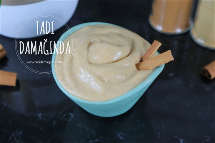 3 Malzemeli Zencefilli Tarçınlı Muz Dondurması