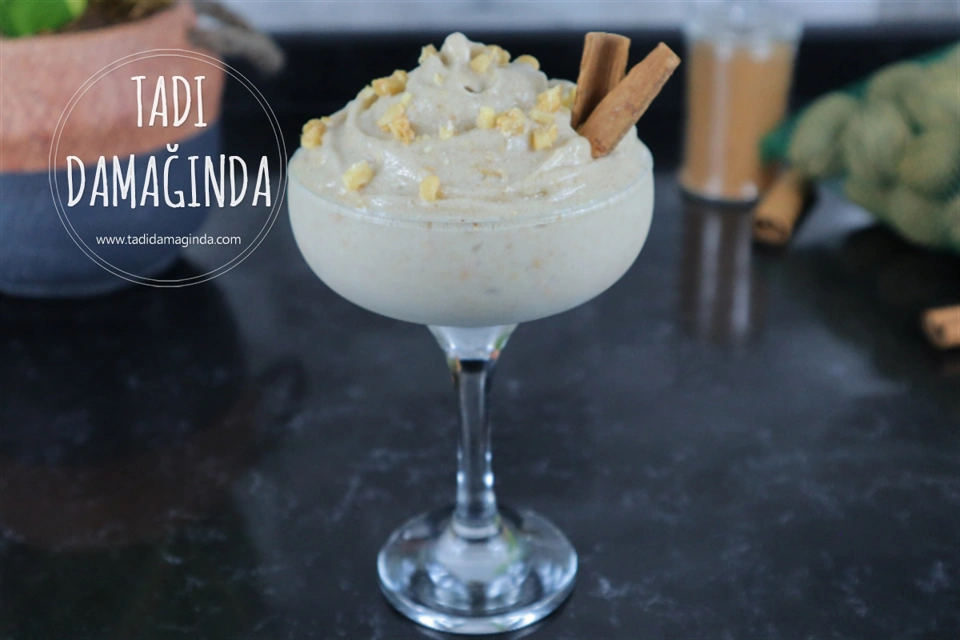 3 Malzemeli Cevizli Tarçınlı Muz Dondurması