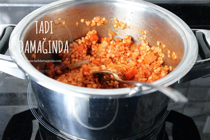 Salçalı Mercimek Çorbası (Unsuz)