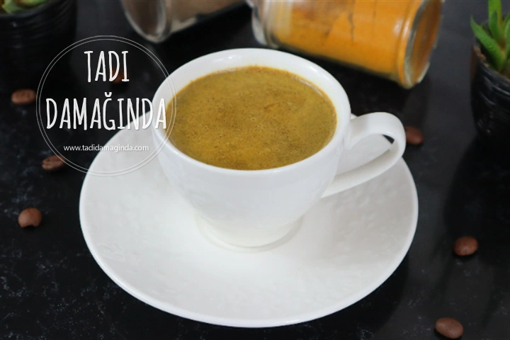 Zerdeçallı Kahveli Süt