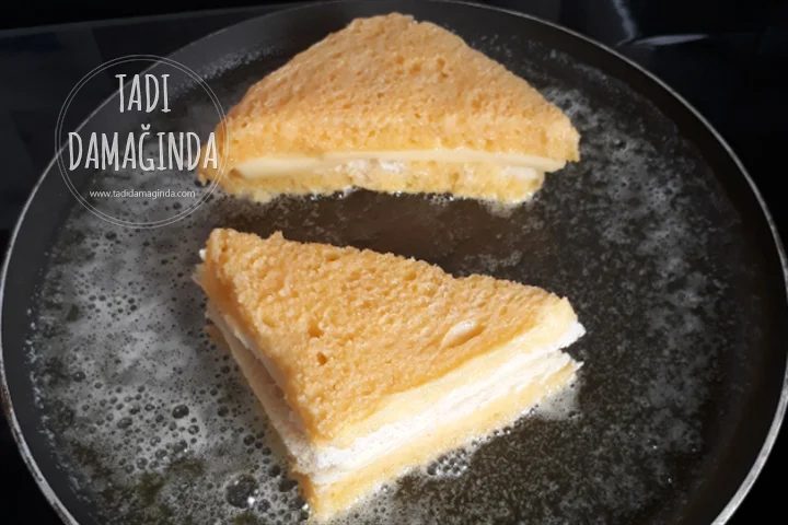 Fransız Tostu (Kaşarlı Yumurtalı Ekmek)