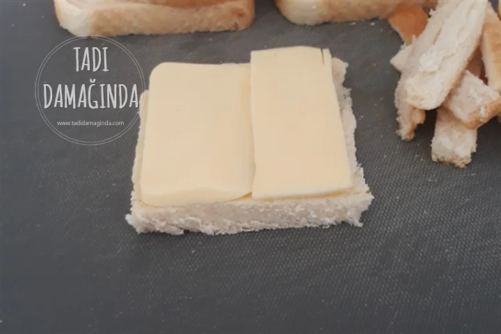 Fransız Tostu (Kaşarlı Yumurtalı Ekmek)