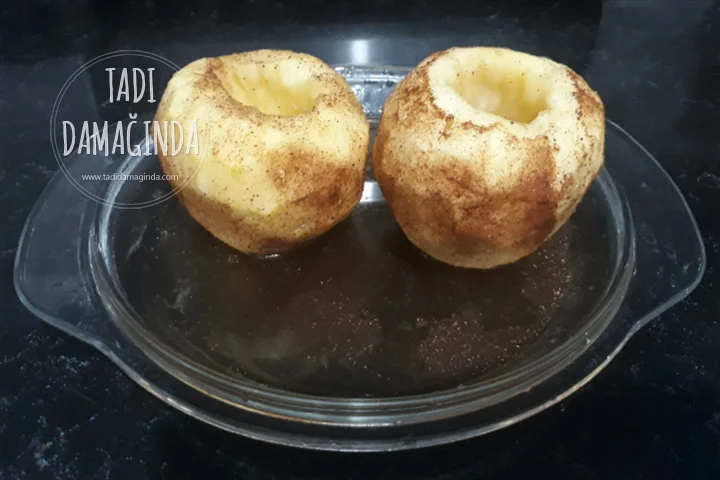 Mikrodalgada Kolay Elma Tatlısı