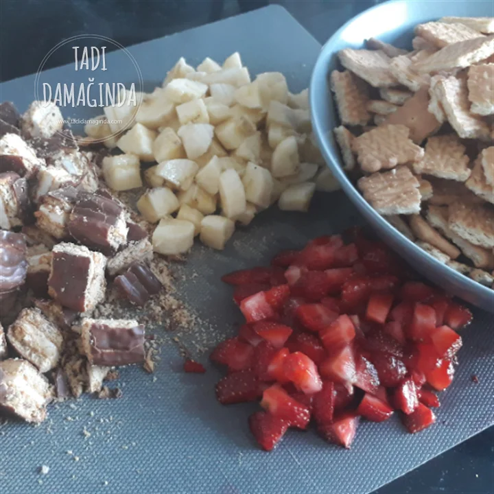 Parfe Lezzetinde Pratik Soğuk Pasta