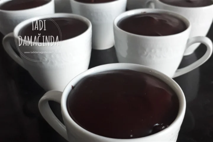 Şahane Kıvamıyla Kakaolu Fincan Tatlısı