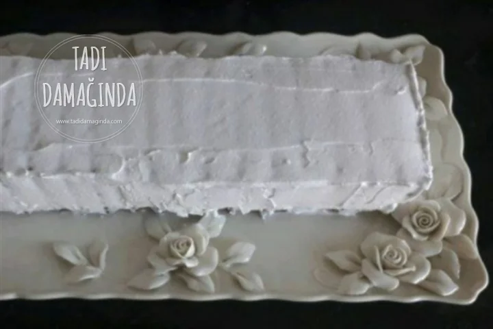 3 Malzemeli Pratik Baton Pasta