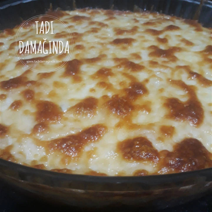 Beşamel Sos ile Patatesli Tavuk