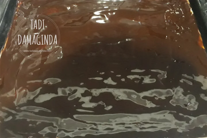 Bisküvili Çikolatalı Muhallebi Sarması