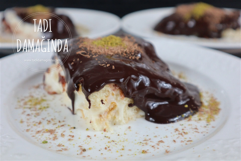 Borcamda Etimekten Yalancı Profiterol