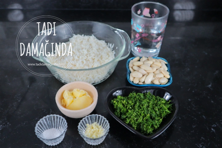 Dereotlu Bademli Pilav