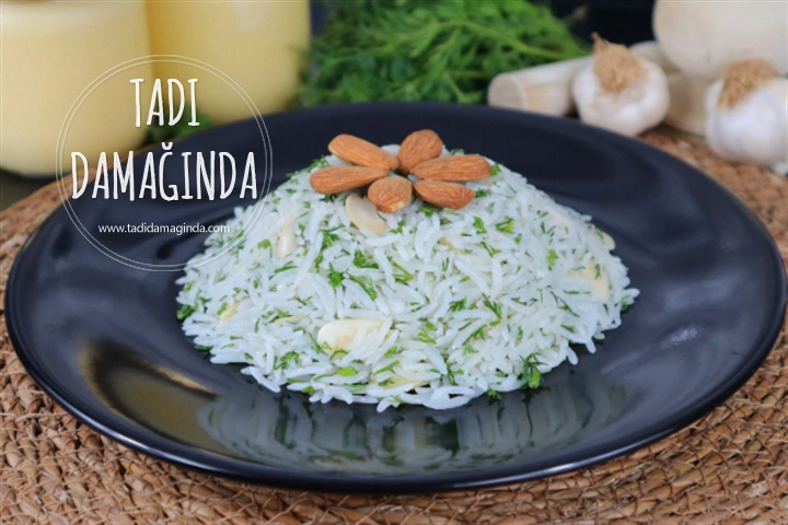 Dereotlu Bademli Pilav