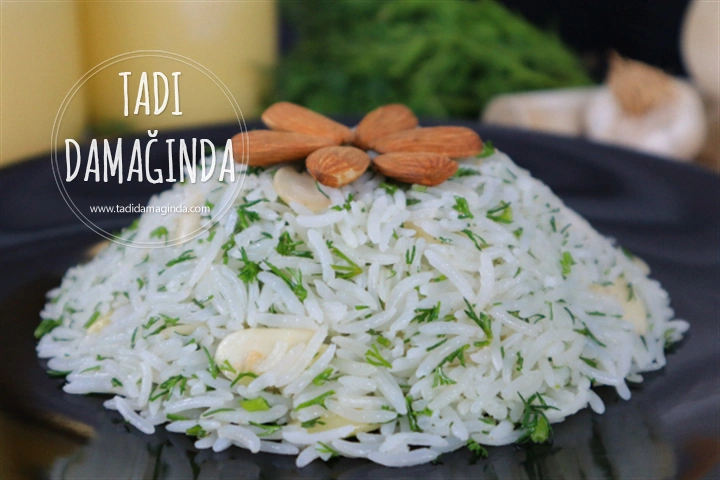 Dereotlu Bademli Pilav