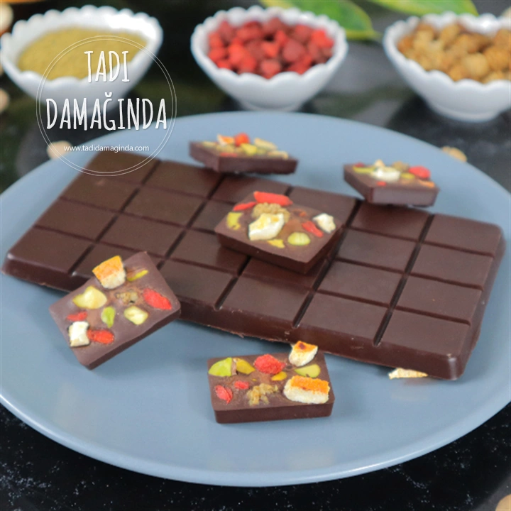 Şekersiz ve Vegan Ev Yapımı Çikolata