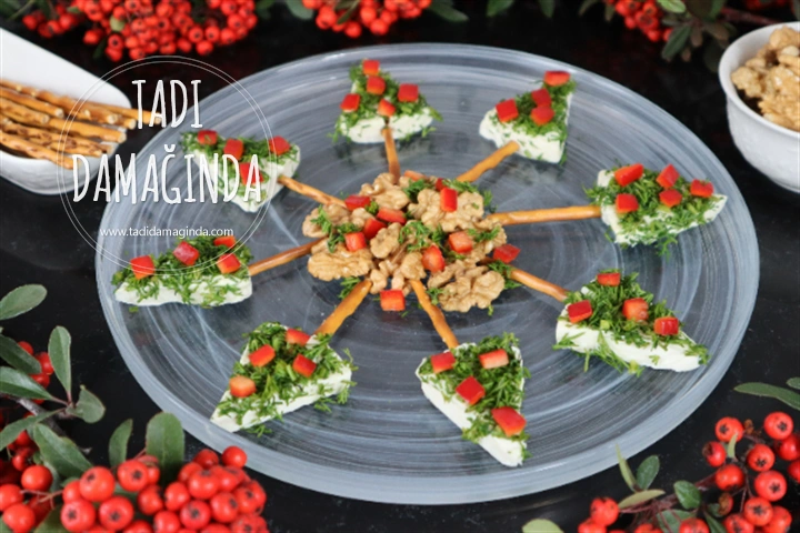 Yılbaşına Özel Peynir Tabağı