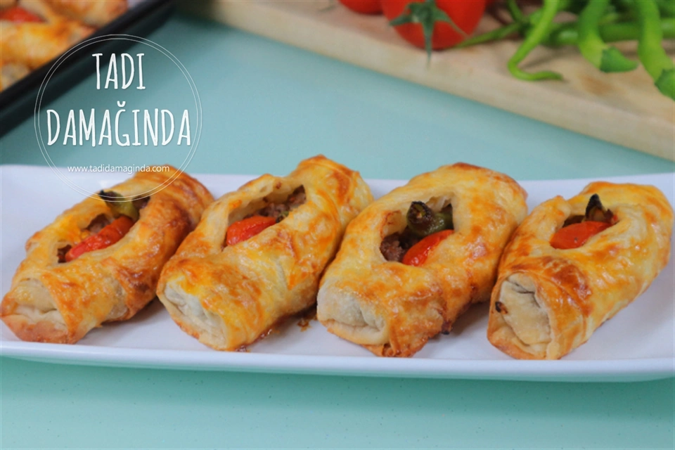 Karnıyarık Böreği